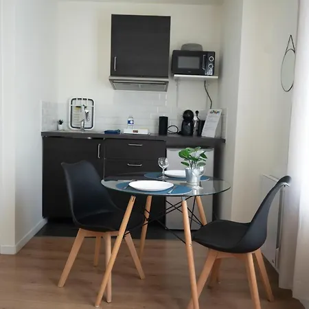 Ideal Pro I Centre-ville & Parking Gratuit Chatellerault