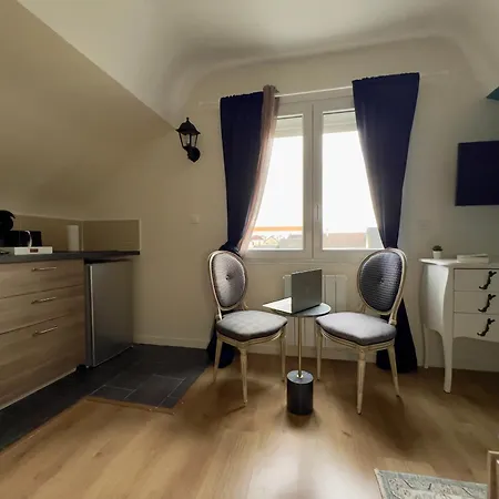 Ideal Pro I Centre-ville & Parking Gratuit Châtellerault