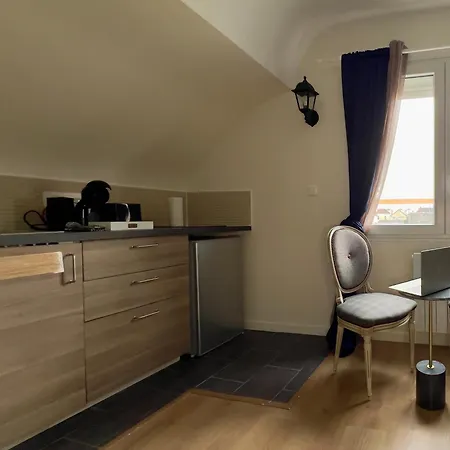 Apartment Ideal Pro I Centre-ville & Parking Gratuit Chatellerault