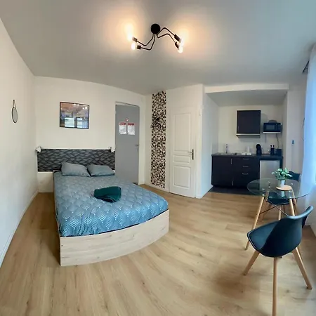 Apartman Ideal Pro I Centre-ville & Parking Gratuit Châtellerault