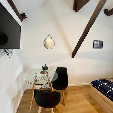 Ideal Pro I Centre-ville & Parking Gratuit Apartman Châtellerault