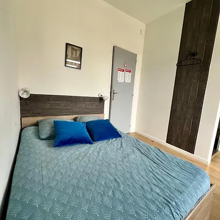 Apartment Ideal Pro I Centre-ville & Parking Gratuit *