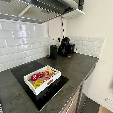 Apartment Ideal Pro I Centre-ville & Parking Gratuit Chatellerault