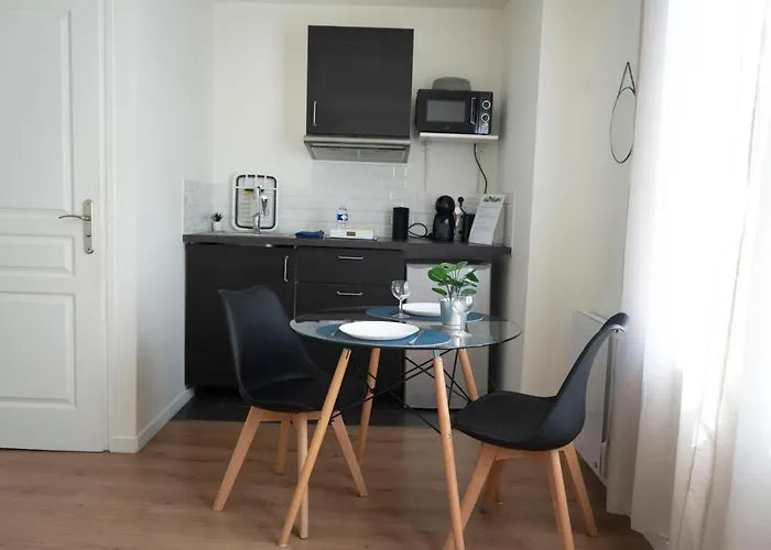 Ideal Pro I Centre-ville & Parking Gratuit Chatellerault