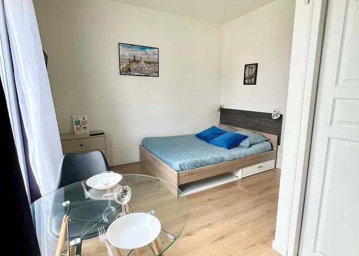 Ideal Pro I Centre-ville & Parking Gratuit Apartamento *