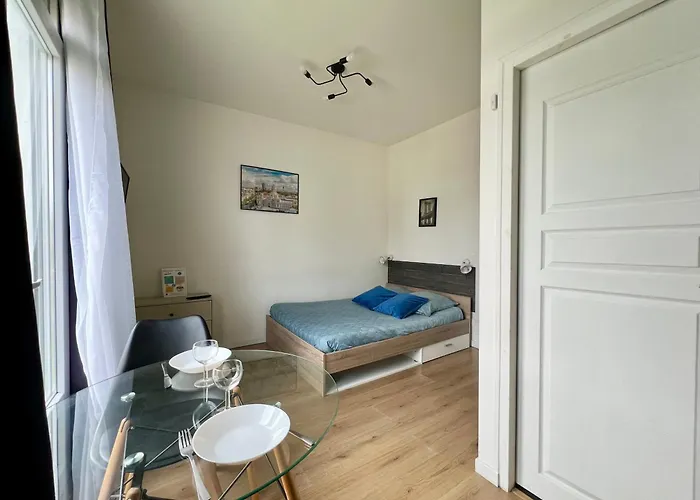 Ideal Pro I Centre-ville & Parking Gratuit Chatellerault